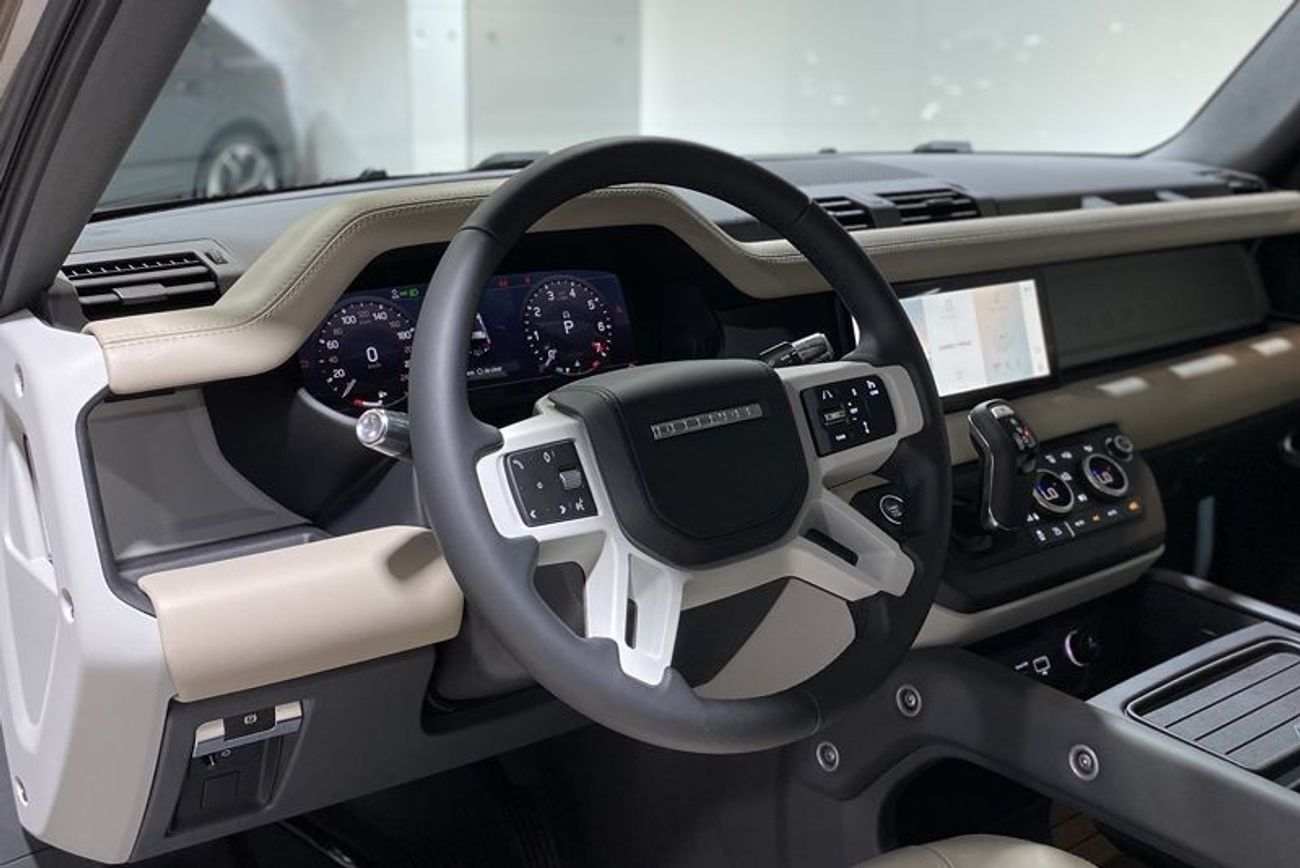 Land Rover Defender 2021 Land Rover Defender 90 P400