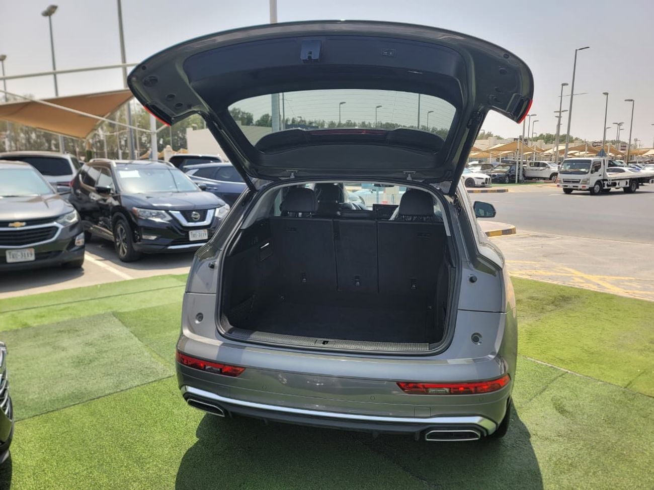 أودي Q5 45 TFSI S-LINE S Line