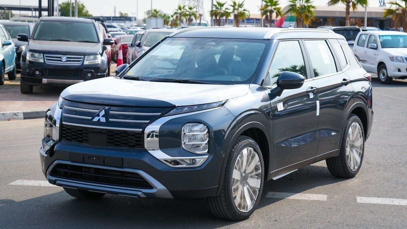 ميتسوبيشي آوتلاندر PREMIUM Mitsubishi Outlander 2026 – (G06) محرك 2.5 لتر – SUV – مواصفات خليجية – جاهزة