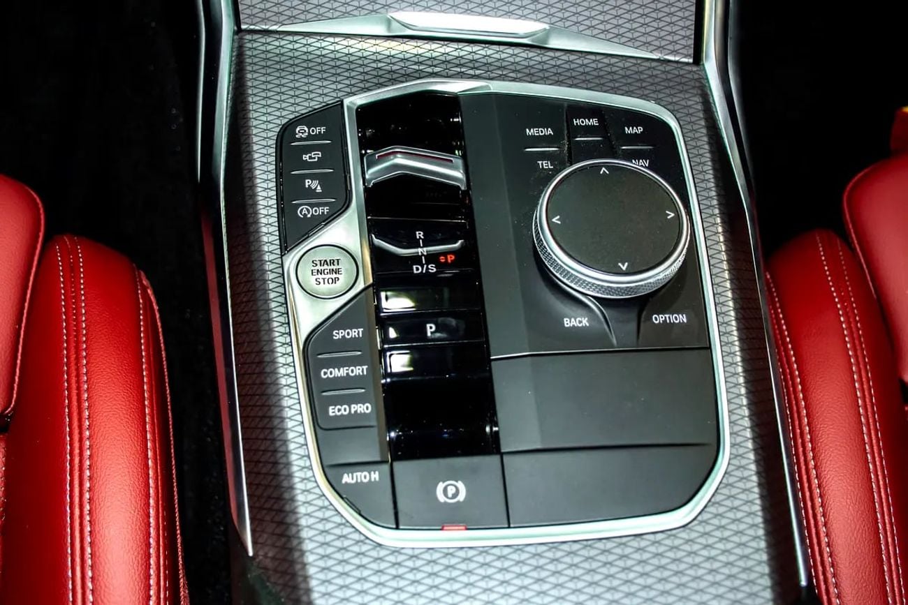 BMW 320i M SPORT 320i Luxury M Sport Package