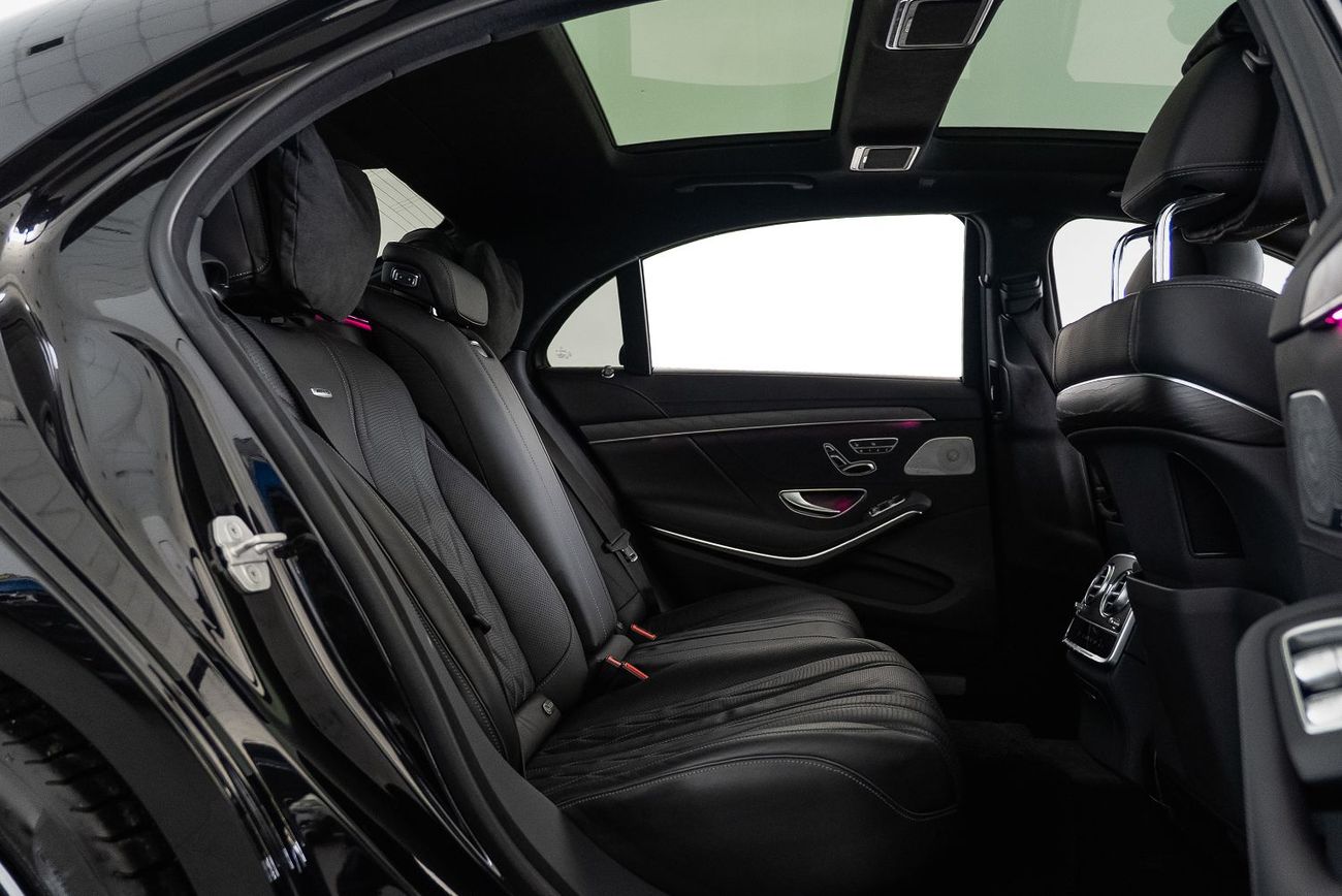 مرسيدس بنز S 63 AMG ستاندارد