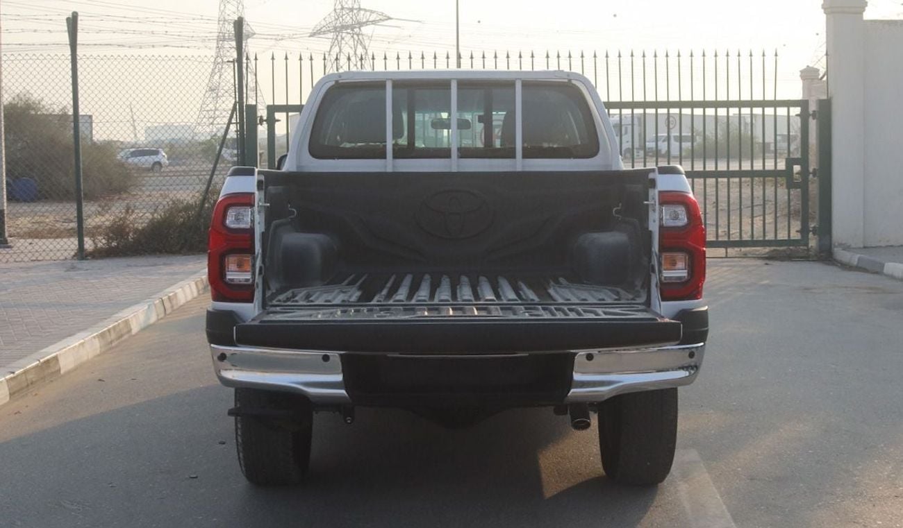 Toyota Hilux ADVENTURE 4.0L Petrol 4WD 6A/T. For Export