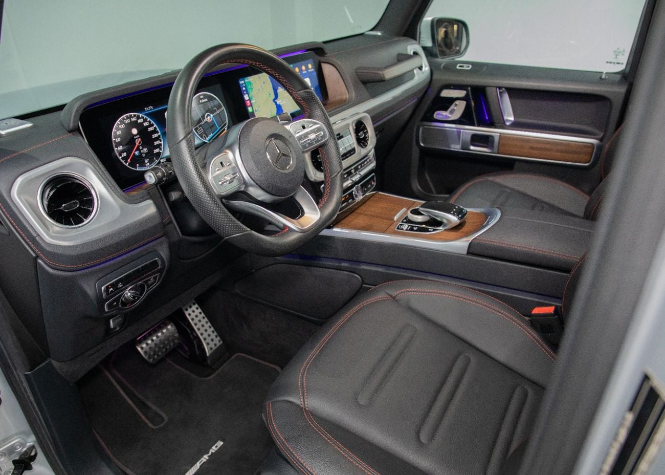 Mercedes Benz G500 STANDARD
