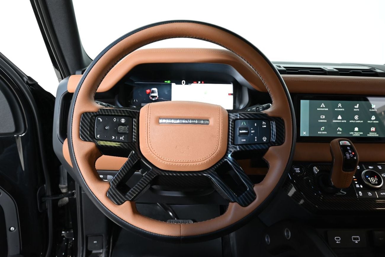 Land Rover Defender 90 SE P400 2024 Land Rover Defender 90 SE P400 X-Dynamic, 2027 Land Rover Warranty and Service Pack