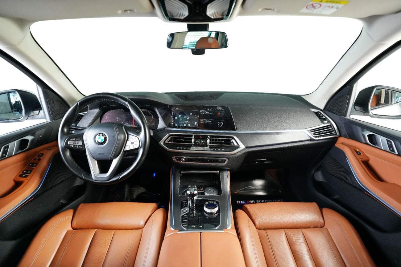 BMW X5 40i EXCLUSIVE 40i X-Drive-GCC-BMW Full Service History-Mint Condition-Pearl White