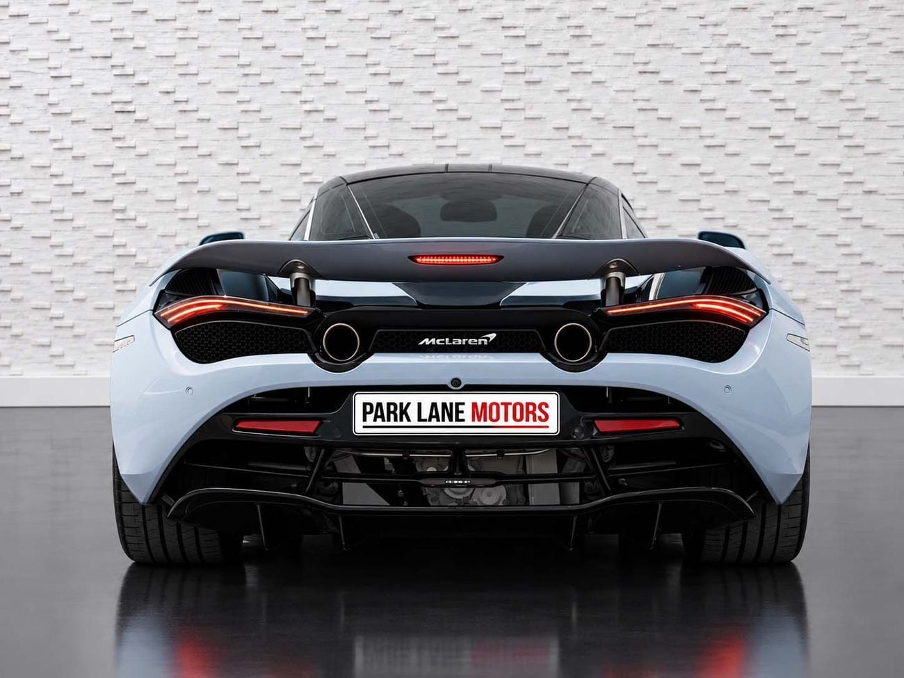 مكلارين 720S LUXURY
