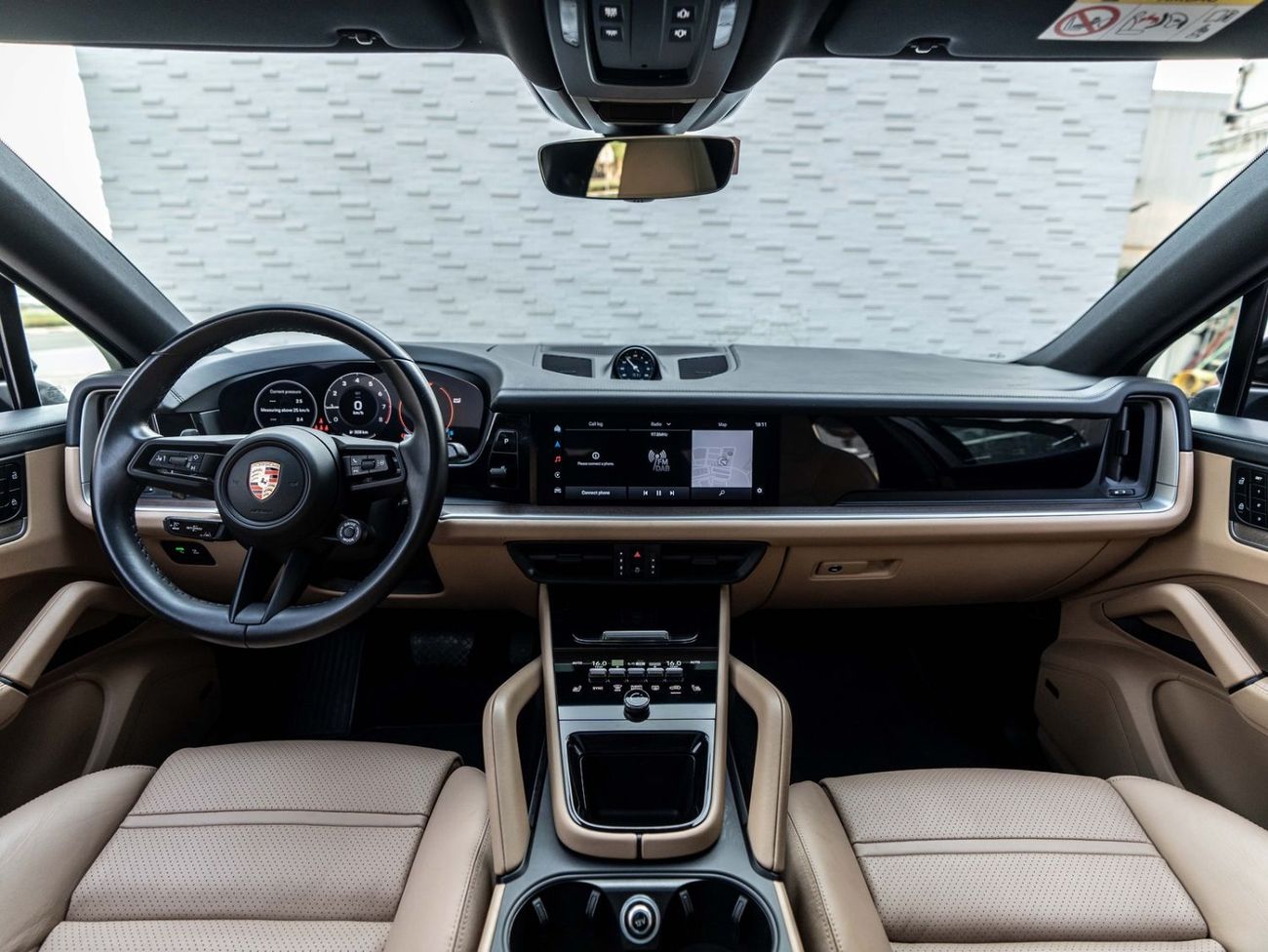 Porsche Cayenne STD (3.0L · 6 Cyl · Automatic · Petrol · SUV/Crossover · All Wheel Drive · 5 Seats · 5 Door)