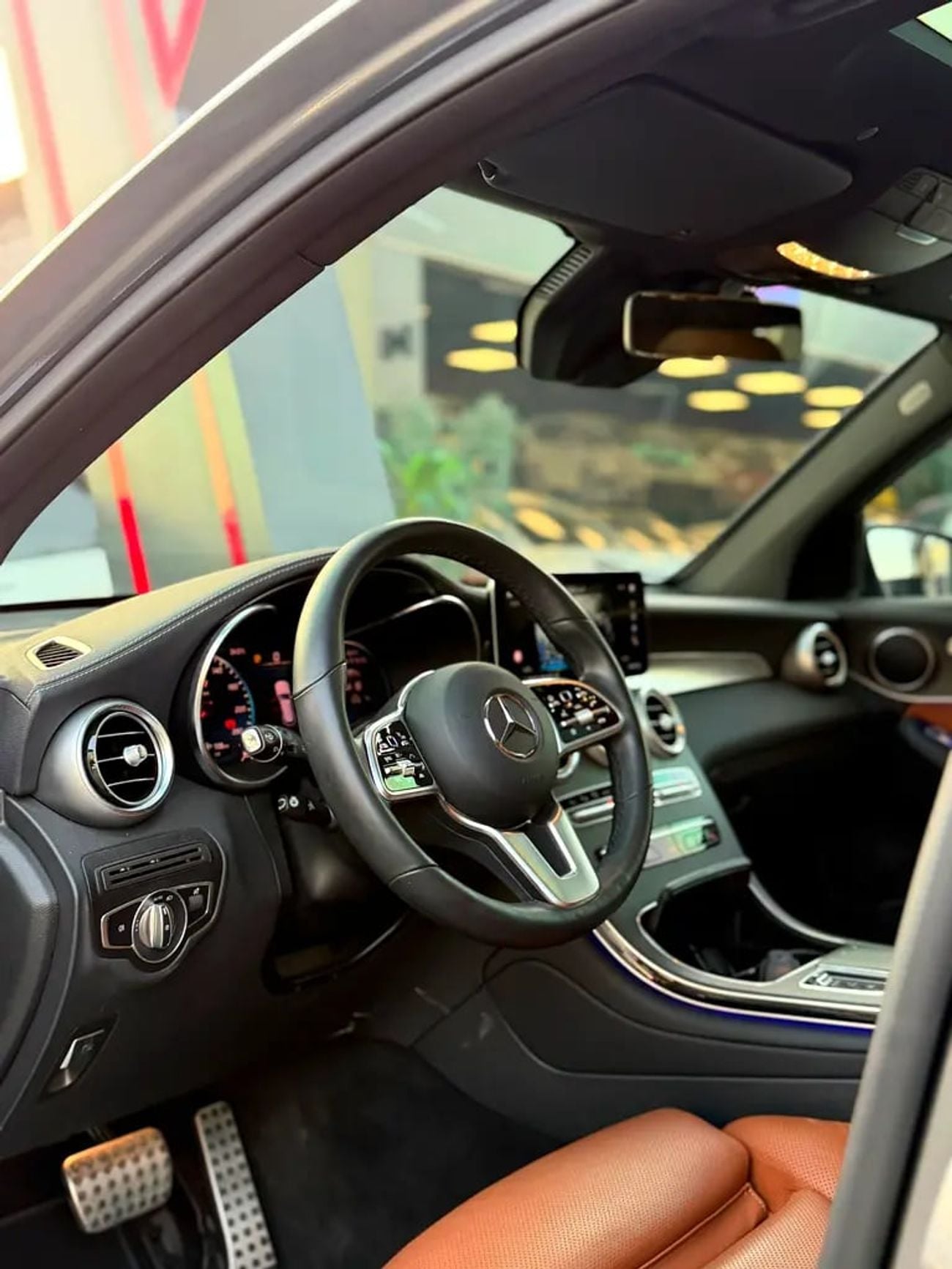 Mercedes Benz GLC 300 STANDARD GLC 300 4MATIC - Korean Specs - Pristine Condition
