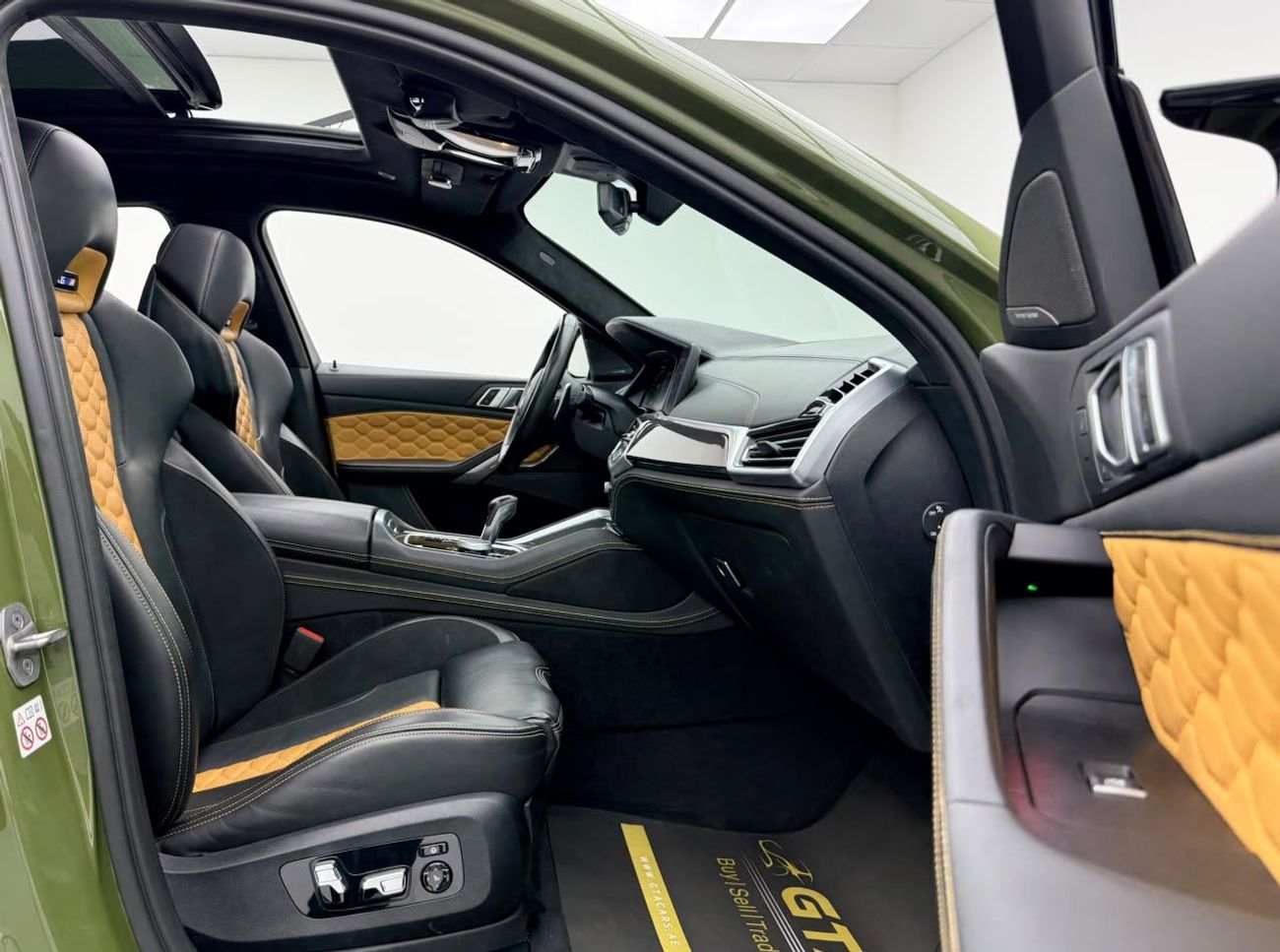 BMW X6 M COMPETITION 2022 BMW X6M Competition, Warranty, Full Service History, Excellent Condition, Clean Title