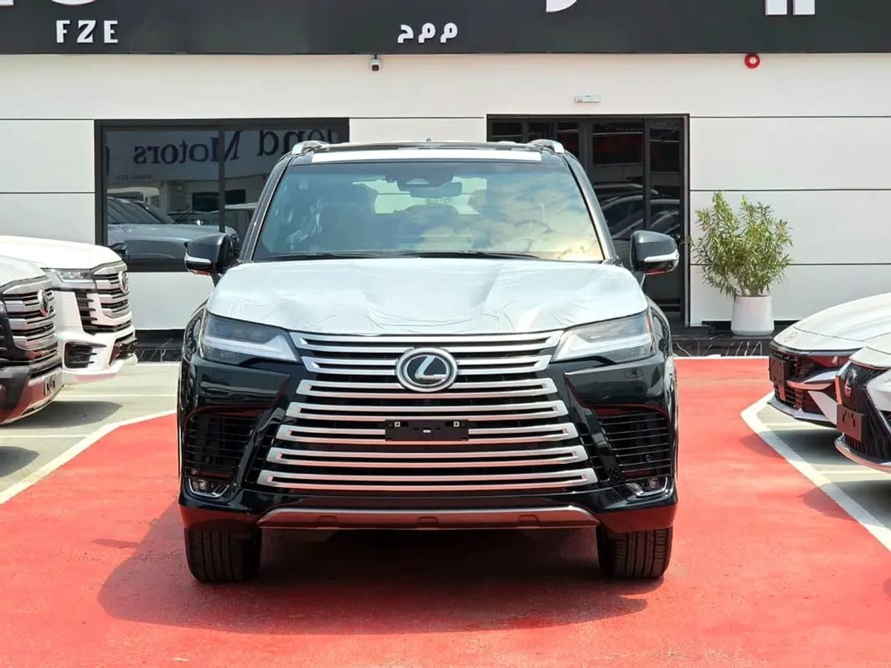 لكزس LX 700h SIGNATURE LX 700h Signature GCC Specs