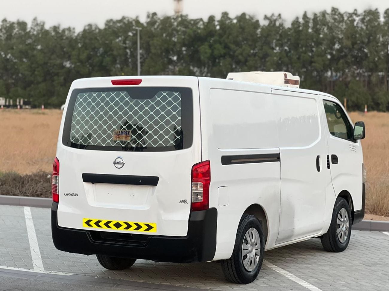 Nissan Urvan STANDARD
