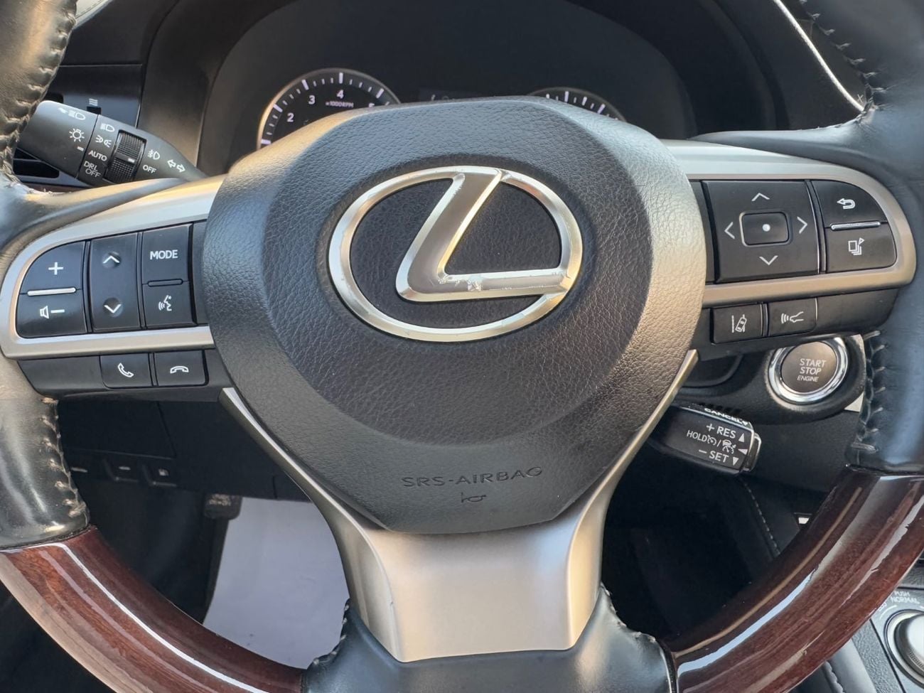 Lexus ES350 2016