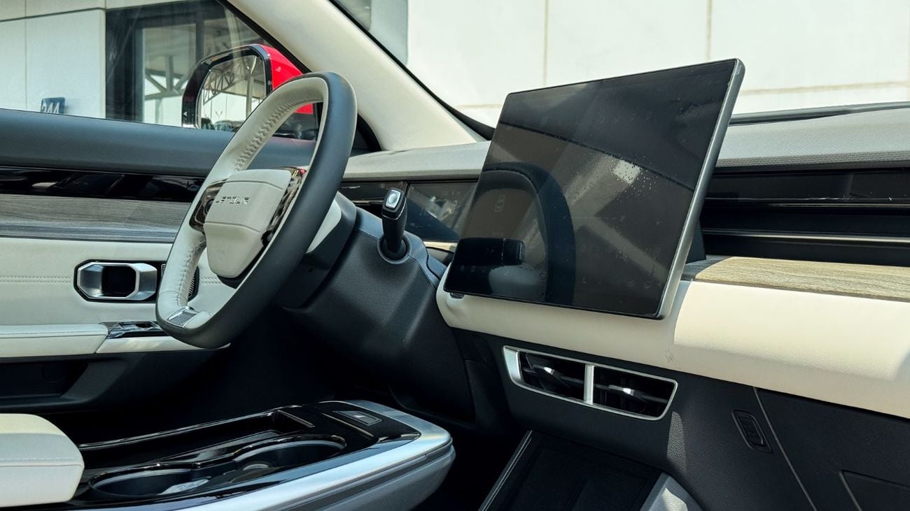 Jetour Dashing LUXURY 2025 GCC 1.6L Turbo 4 Cylinders