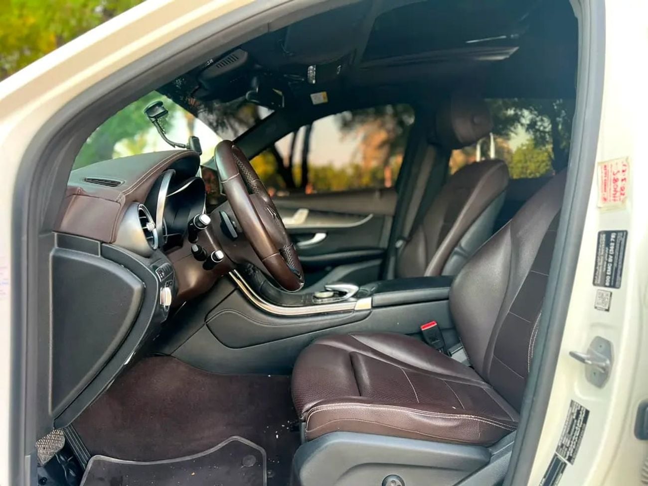 Mercedes Benz GLC250 GLC 250 4MATIC | GCC Specs | Excellent Condition