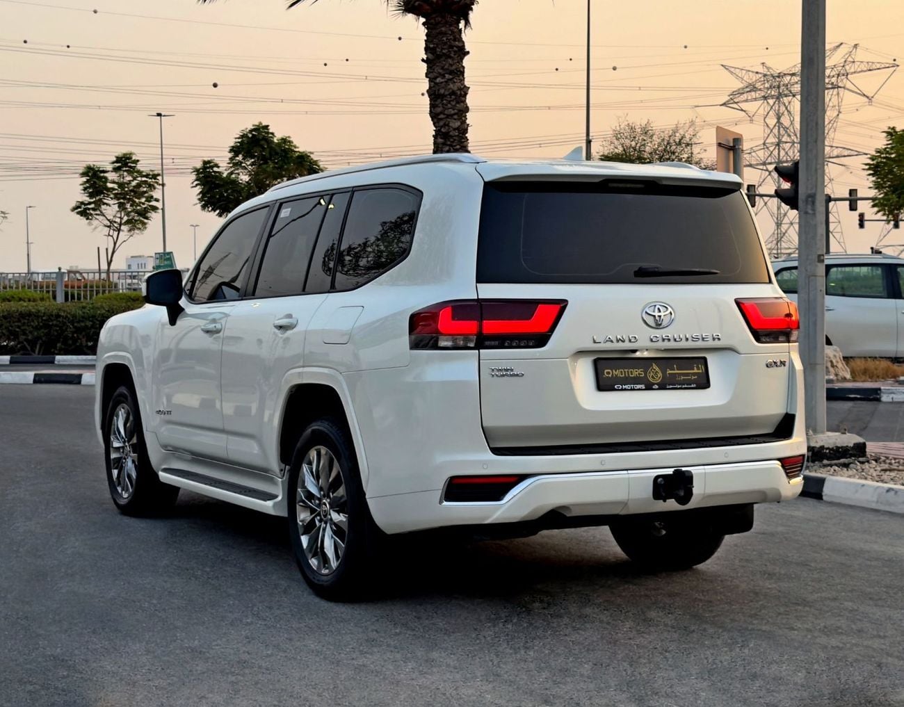 Toyota Land Cruiser GXR 3.5 Twin Turbo