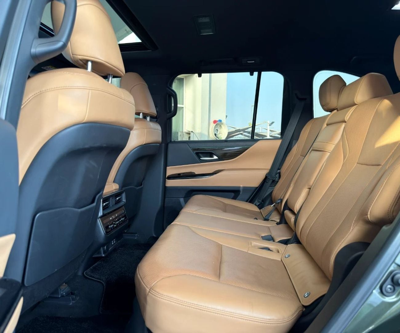 Lexus LX600 3.5