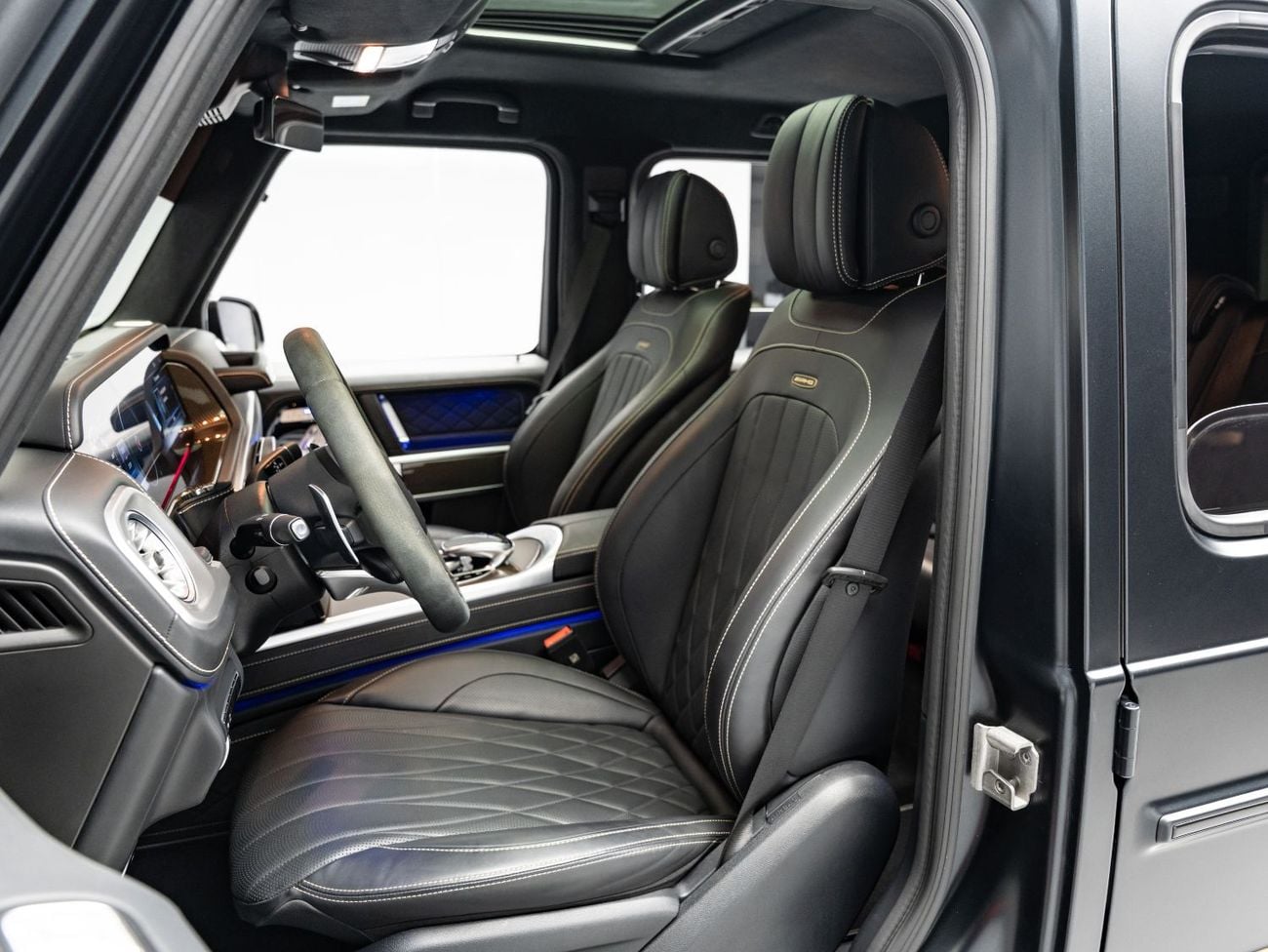 مرسيدس بنز G 63 AMG STANDARD BUY NOW, PAY 2027 | THE BLACKLINE STANDARD | Mercedes Warranty, Low KMs, European Spec