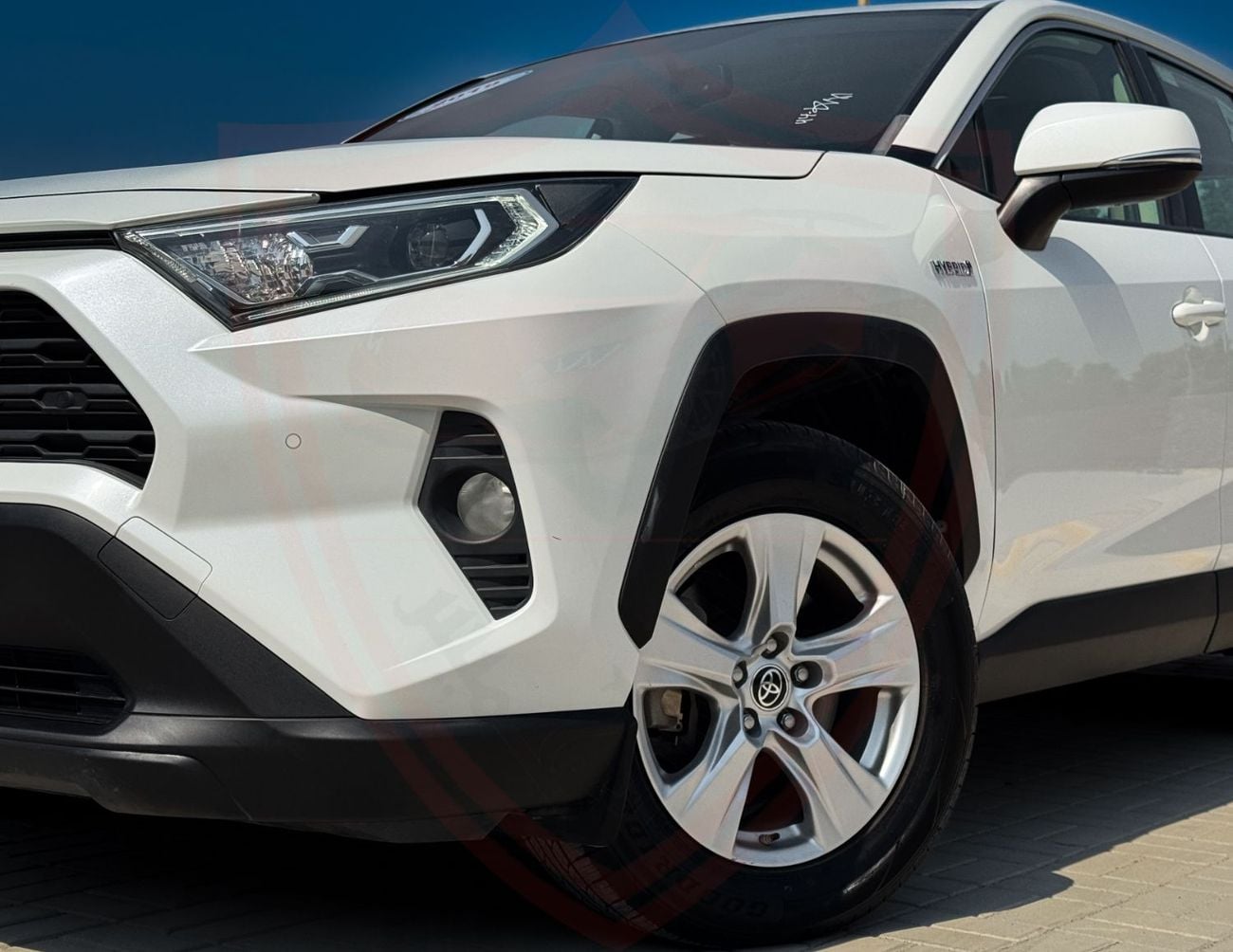 Toyota RAV4 LE HEV Toyota Rav4 Hybrid | 2.5 L | 2019 | GCC | Accident-Free | In Excellent Condition | 1320 P.M