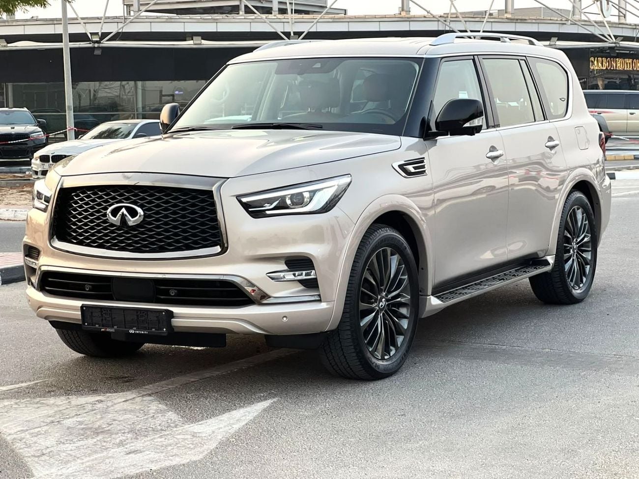 إنفينيتي QX80 LUXURY PROACTIVE