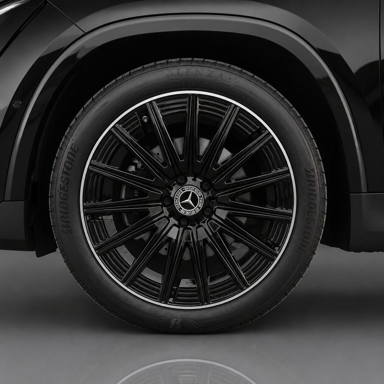 Mercedes Benz GLA 200 AMG PREMIUM AED 3,161 P.M • 0% Downpayment • Mercedes-Benz GLA 200 Premium • Agency Warranty