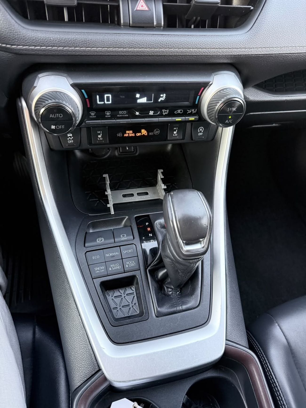 Toyota RAV4 XLE premium 2.5L