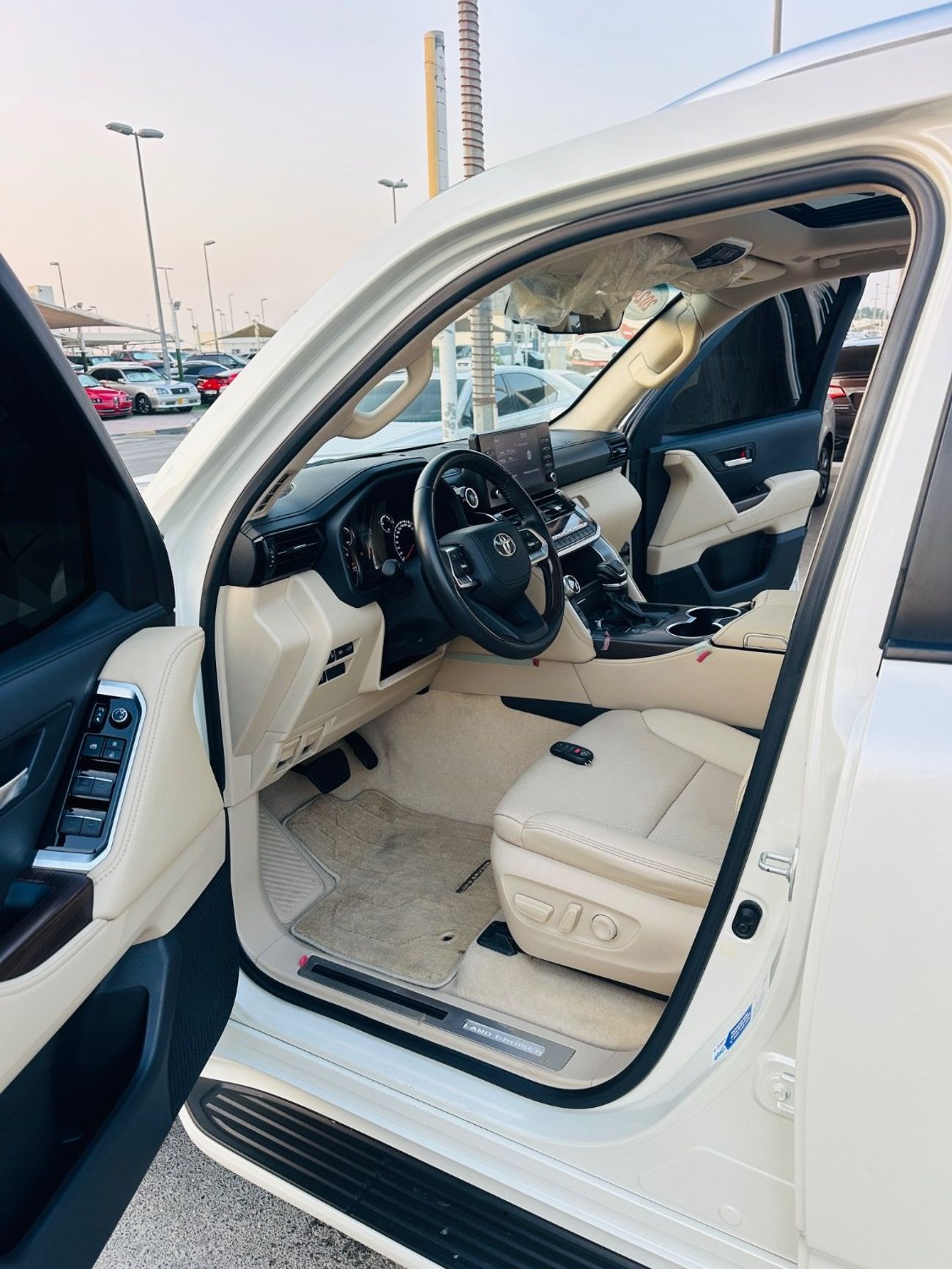 Toyota Land Cruiser GXR