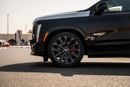 كاديلاك إسكالاد V SERIES Executive American Specs 2026 Brand New 6.2L V8 Supercharged