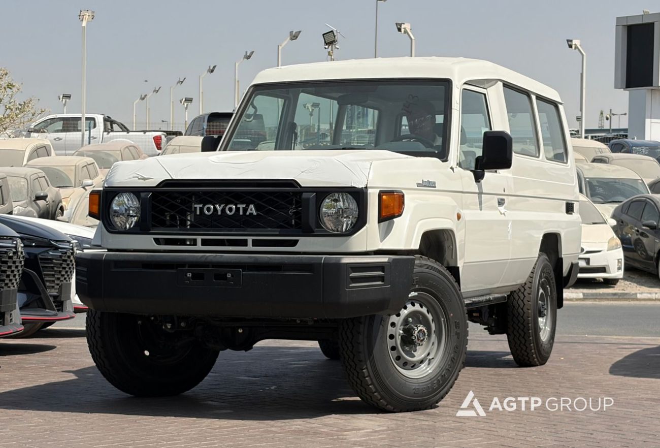 تويوتا لاند كروزر 70 LC 78 HARDTOP 2.8L AT محرك ديزل توربو سعة 2.8 لتر، موديل 2026 | ناقل حركة أوتوماتيكي | دفع رباعي | مواصفات خليجية | خيار أ