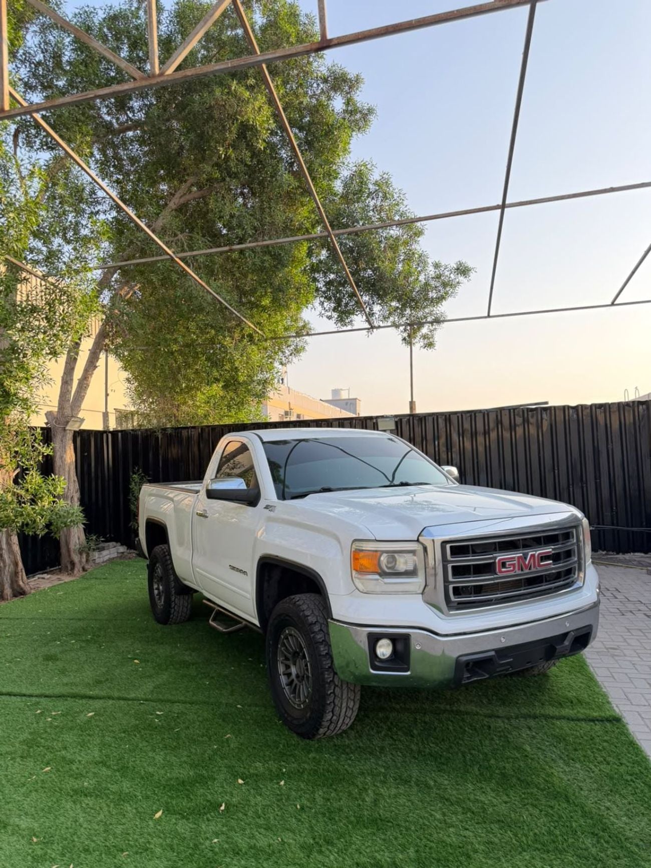 جي أم سي سييرا 1500 REG/CAB SLE Z71