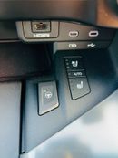 Lexus LX700h SIGNATURE WHITE INSIDE RED