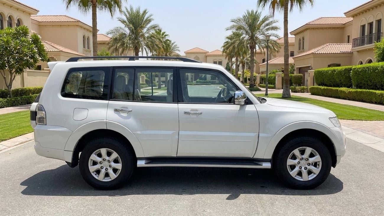 Mitsubishi Pajero GLS MIDLINE 2017 | AED 901/Month | 0 DP | 30 Day Return | Warranty