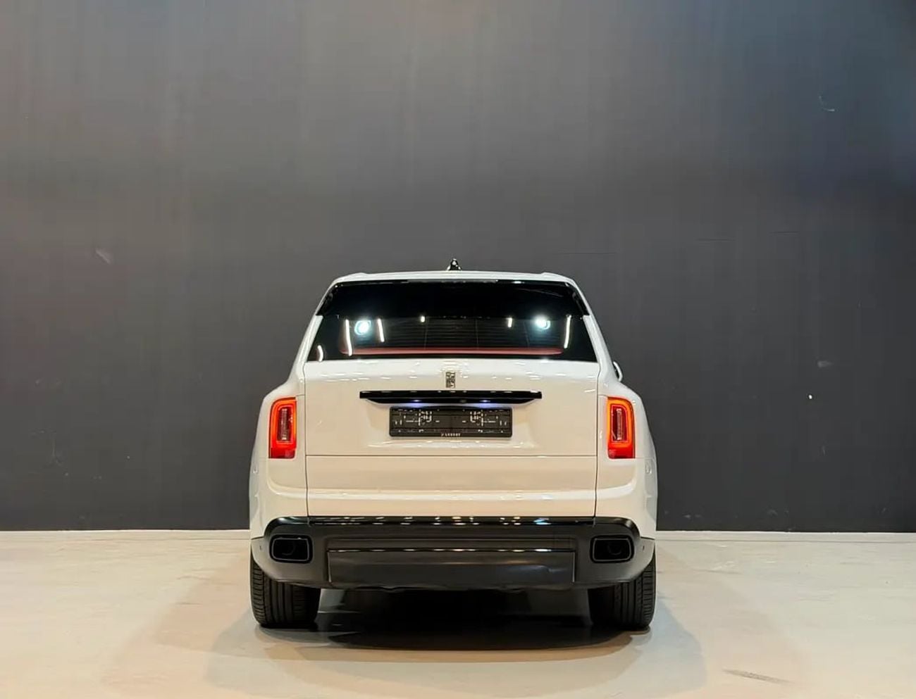 Rolls Royce Cullinan VIP EDITION GCC FHS 1 YEAR WARRANTY