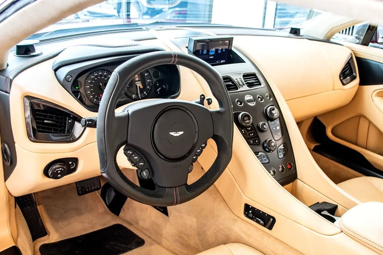 Aston Martin Vanquish Carbon Black | GCC Specs | Pristine Condition