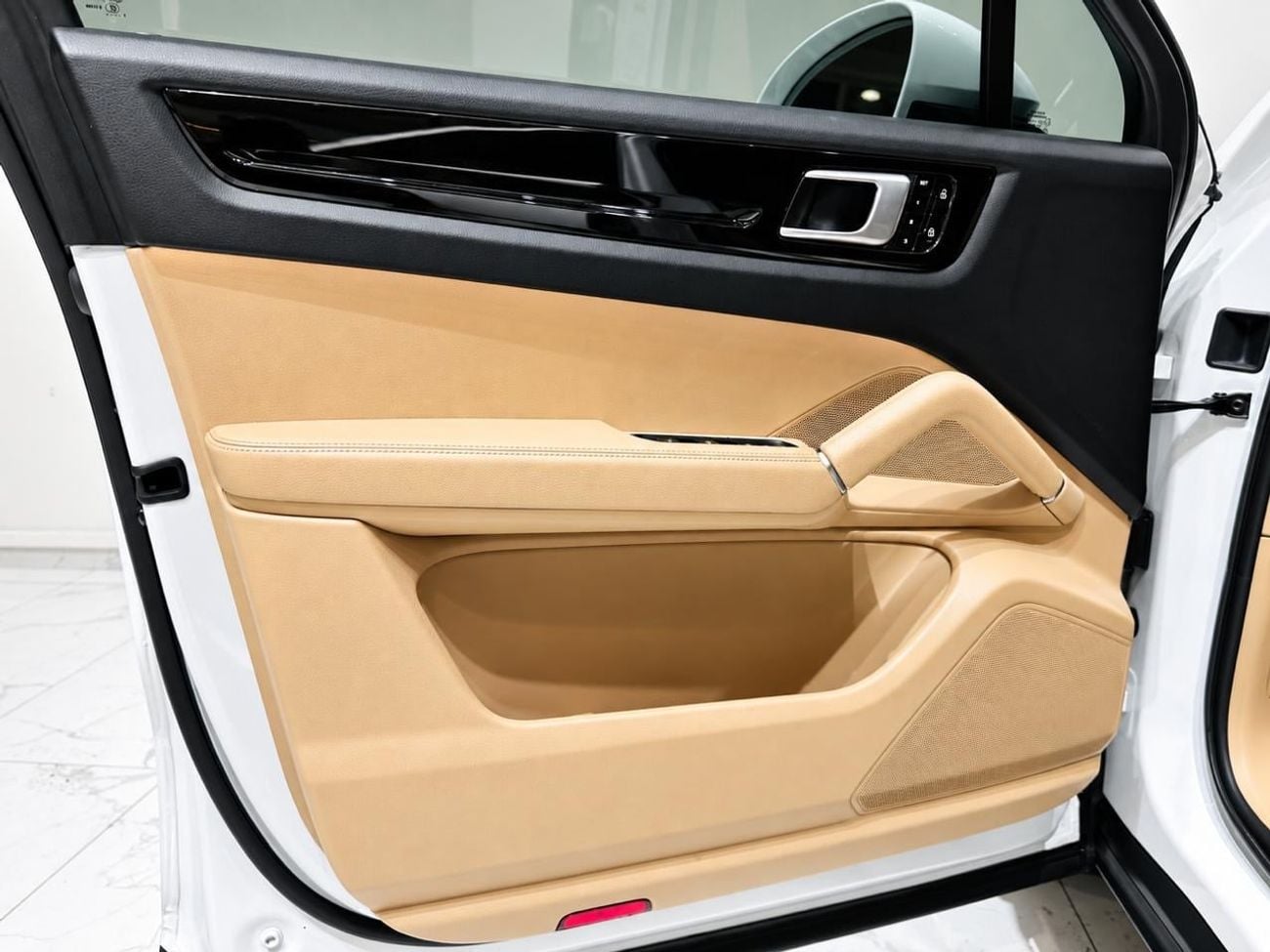 Porsche Cayenne STANDARD