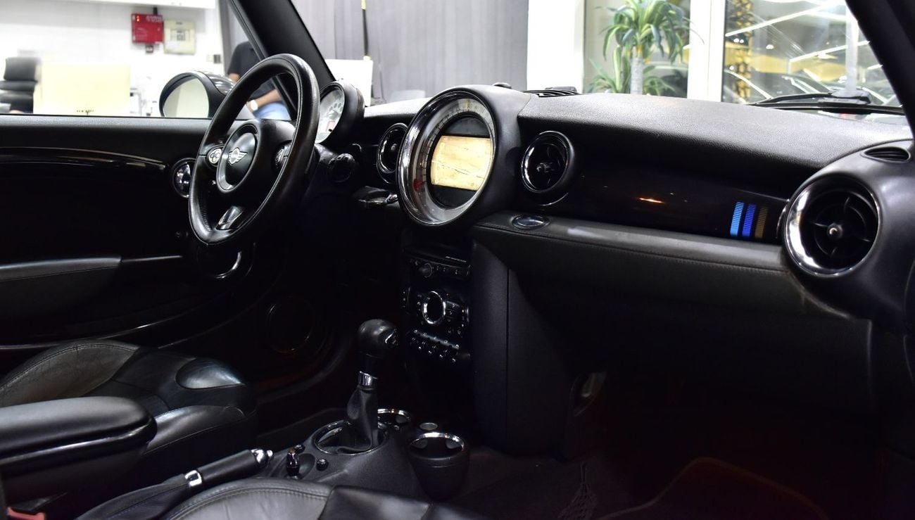 Mini Cooper S STANDARD EXCELLENT DEAL for our Mini Cooper S ( 2013 Model ) in Blue Color GCC Specs
