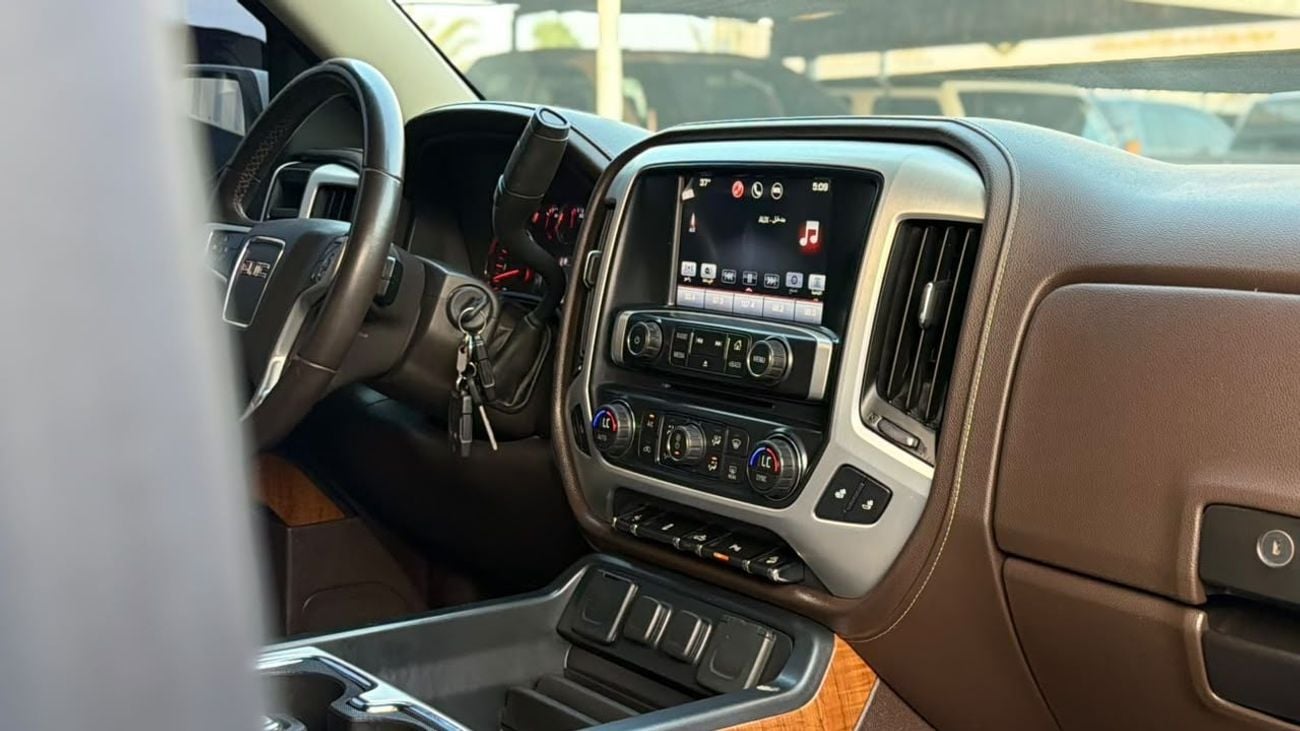 جي أم سي سييرا 1500 CREWCAB SLE Z71