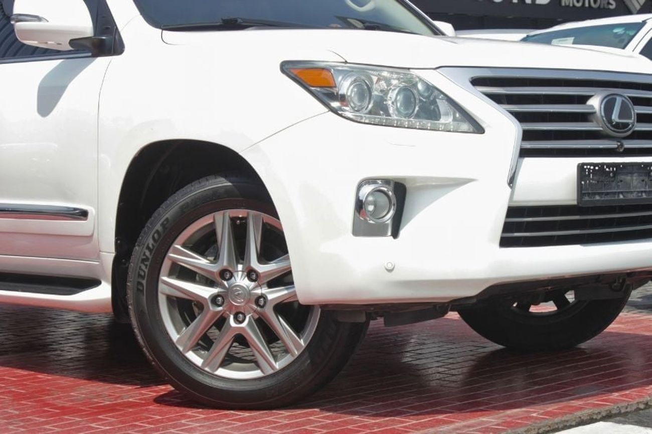 Lexus LX570 PLATINUM GCC