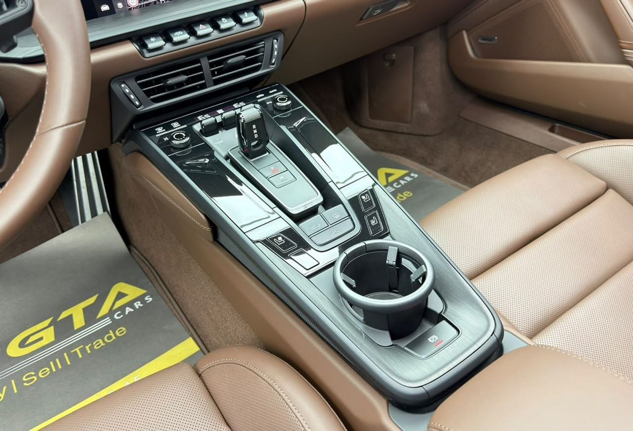 Porsche 911 CARRERA GTS