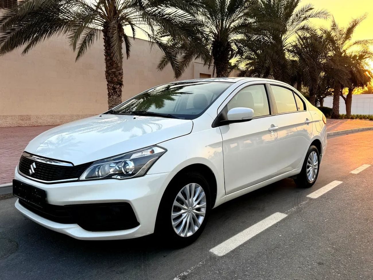 Suzuki Ciaz GL GCC Specs - Excellent condition