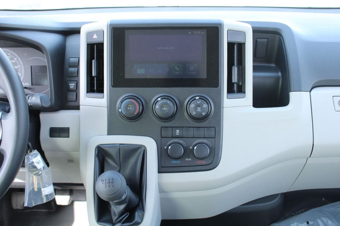 Toyota Hiace DX