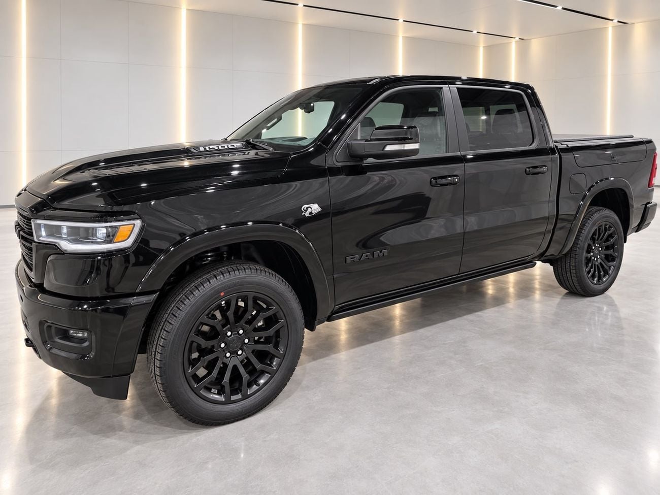 RAM 1500 LIMITED FULL SPEC LIMITED NIGHT PACKAGE 5.7
