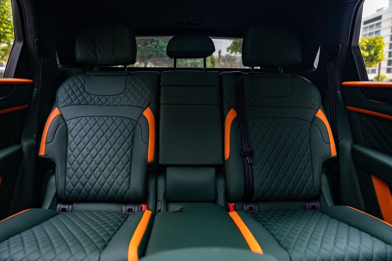 Bentley Bentayga S Fully loaded Original paint No accident with Service History completely covered by PPF