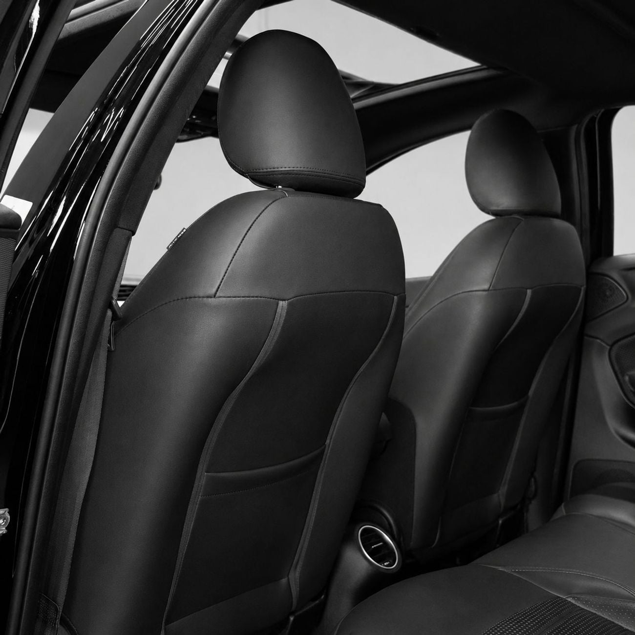 Alfa Romeo Giulietta Veloce AED 765 P.M • 0% Downpayment • Alfa Romeo Giulietta Veloce • 1 Year Warranty