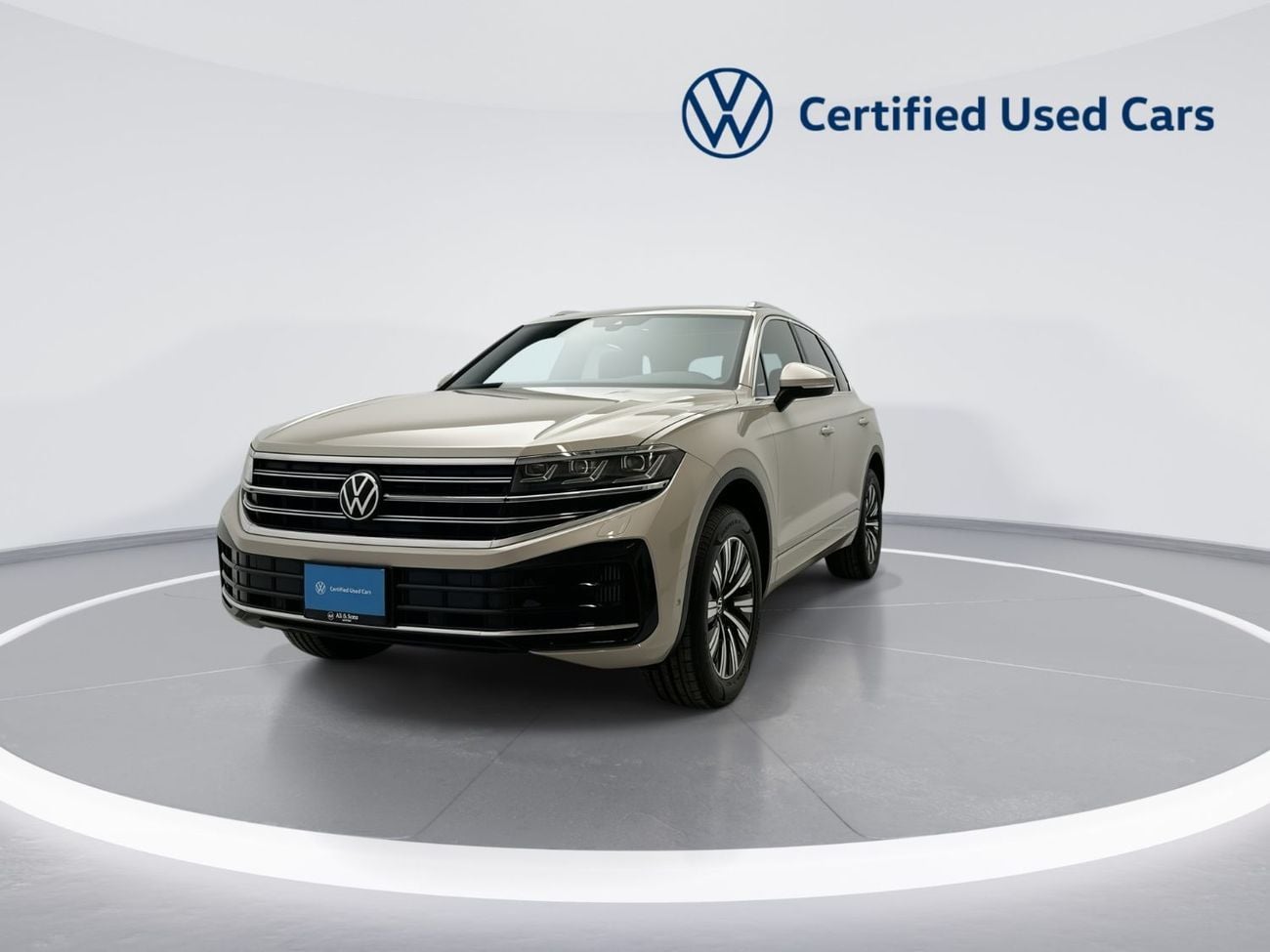 فولكس واجن طوارق ELEGANCE Touareg Elegance+ 3L Tirano| Ex-Demo Car | Luxury 4MOTION SUV | Panoramic Sunroof | IQ.LIGHT HD Matr