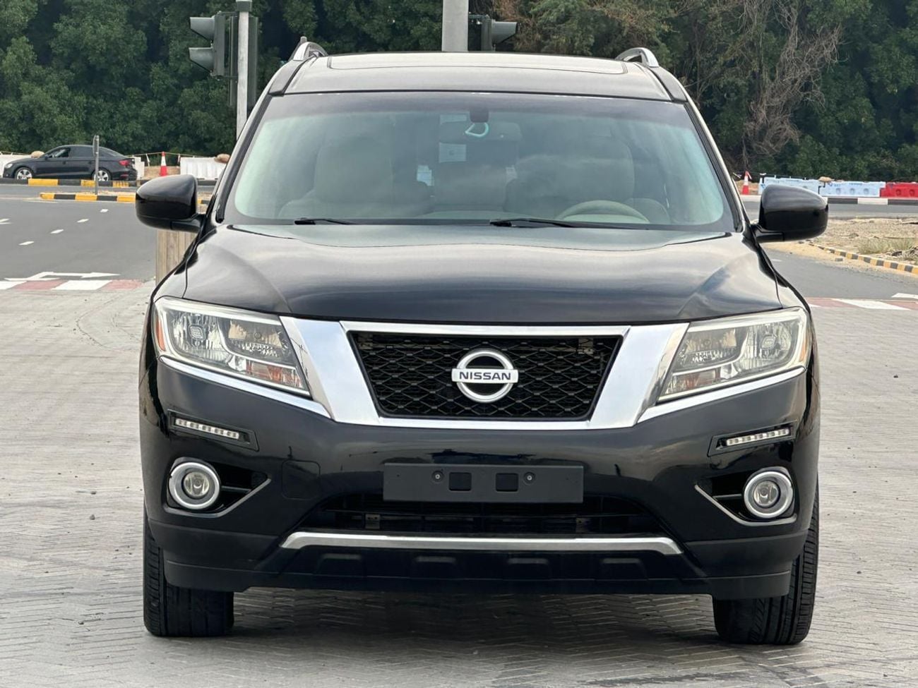 Nissan Pathfinder CLASSIC XE