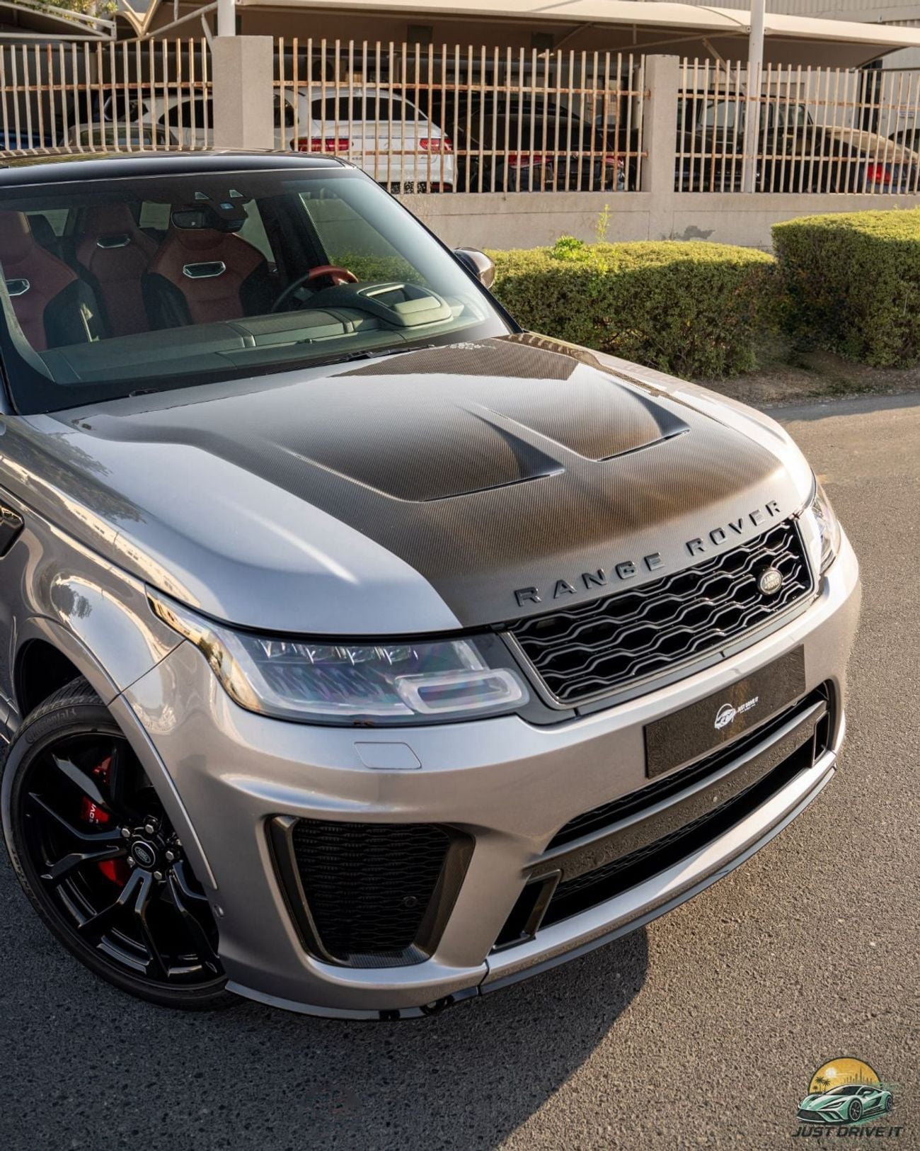 Land Rover Range Rover Sport SVR