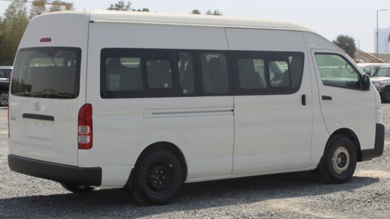 Toyota Hiace GL Hiace 2.5L High Roof Diesel old ship 2025
