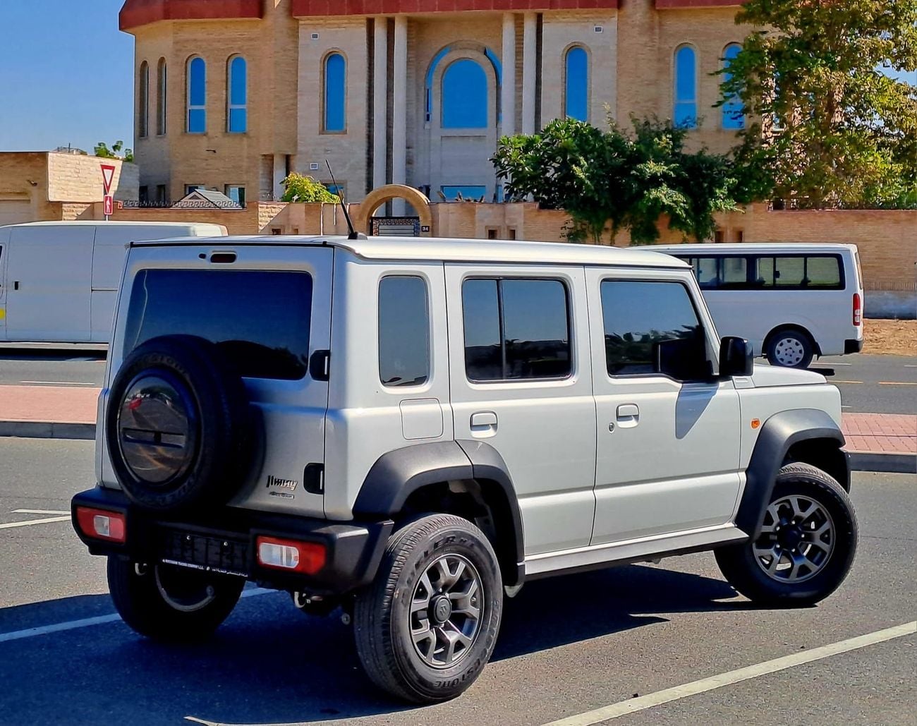 Suzuki Jimny GL Suzuki Jimny GLX AT| 1040-Monthly l GCC l 4WD , Cruise, Camera l Accident Free