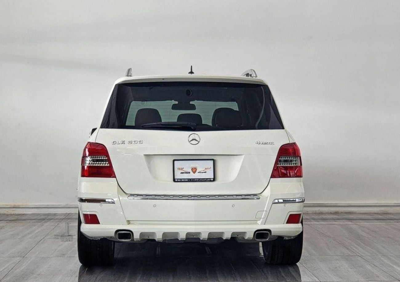 مرسيدس بنز GLK 300 GE GCC Specifications