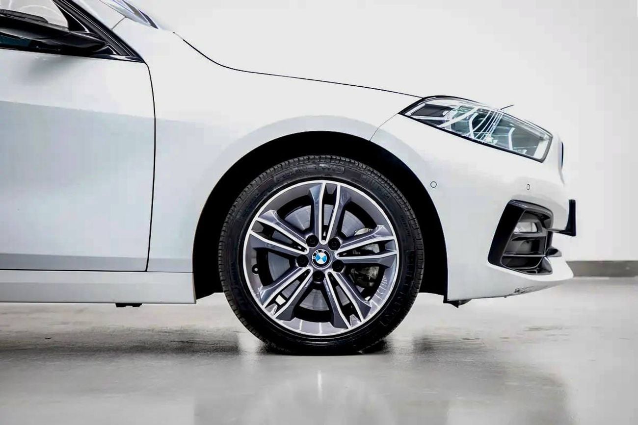 BMW 120i JOY EDITION GCC Specs | Full Service History by BMW | Excellent Condition
